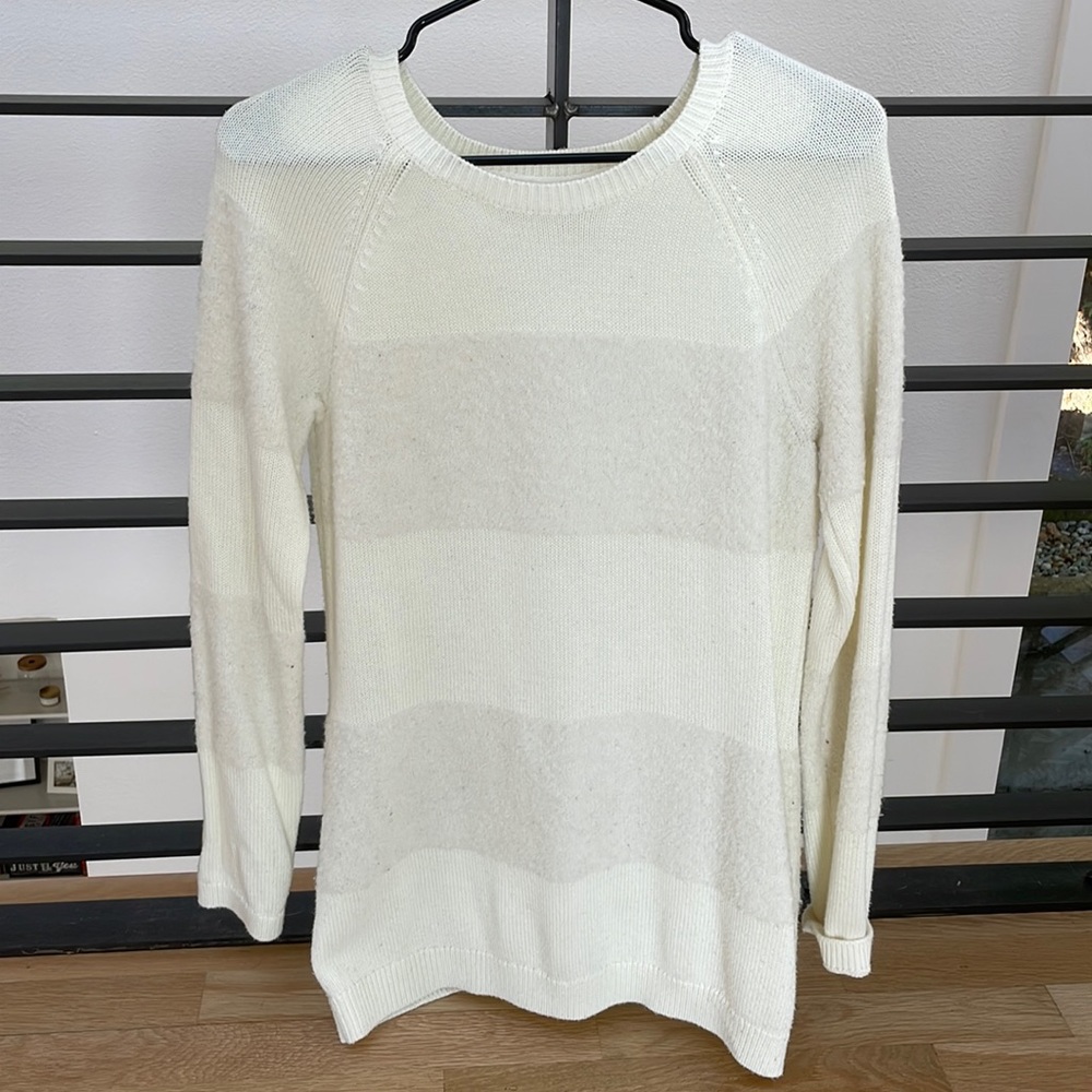 Small Calvin Klein sweater
